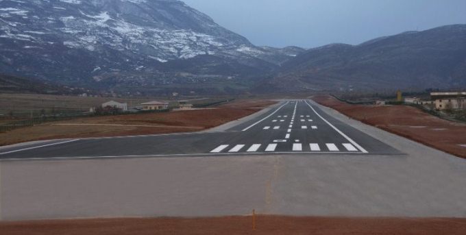 Koncesioni i Aeroportit te Kukesit, qeveria 8 perqind bonus per Kastratin dhe T.M.D Systems LTD